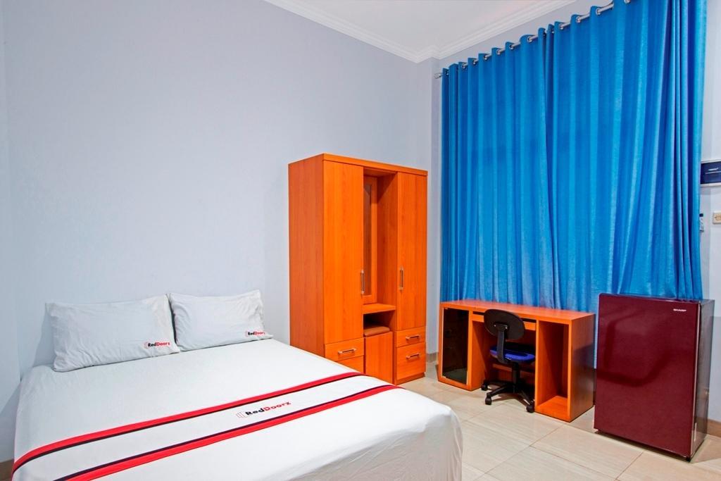 Hotel Reddoorz @ Plemburan Sleman  Exteriér fotografie